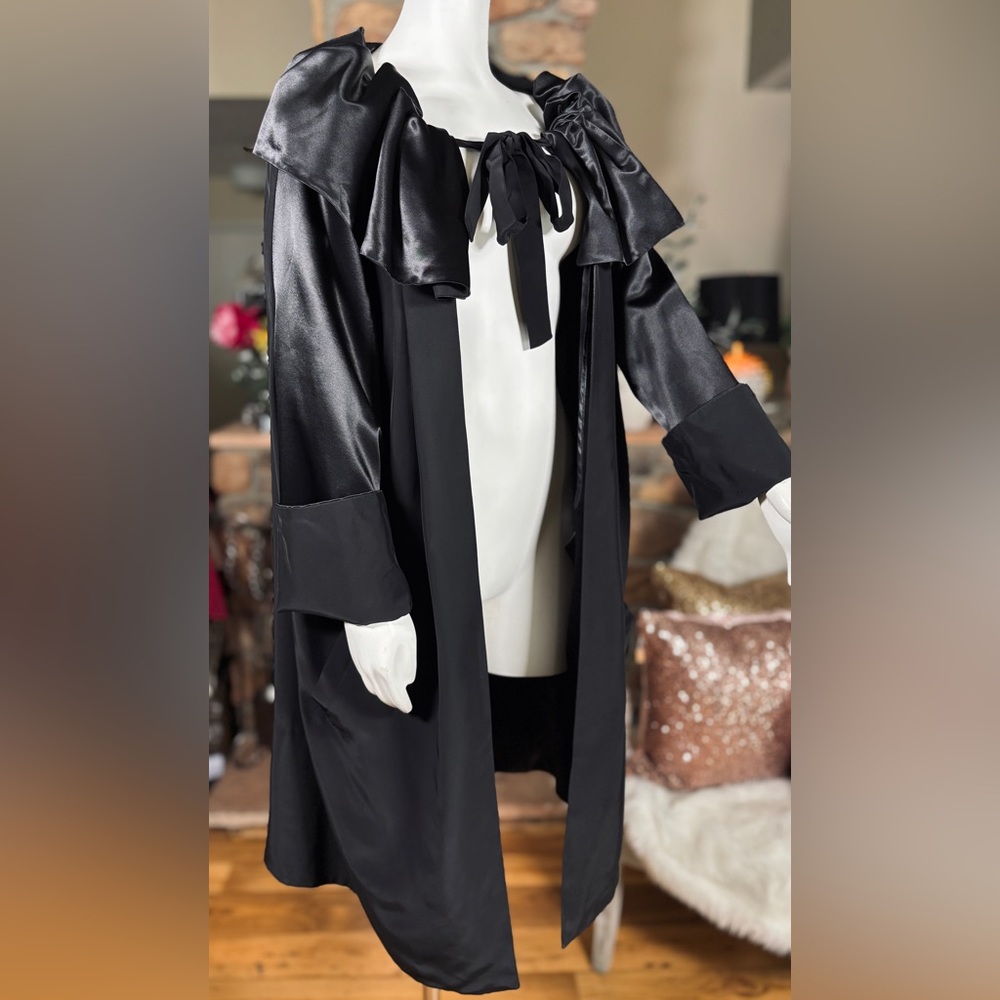 Roland Mouret Black Relaxed Fit Satin Sleeves & Collar “Orion” Opera Coat Sz 2/6 - Picture 8 of 14